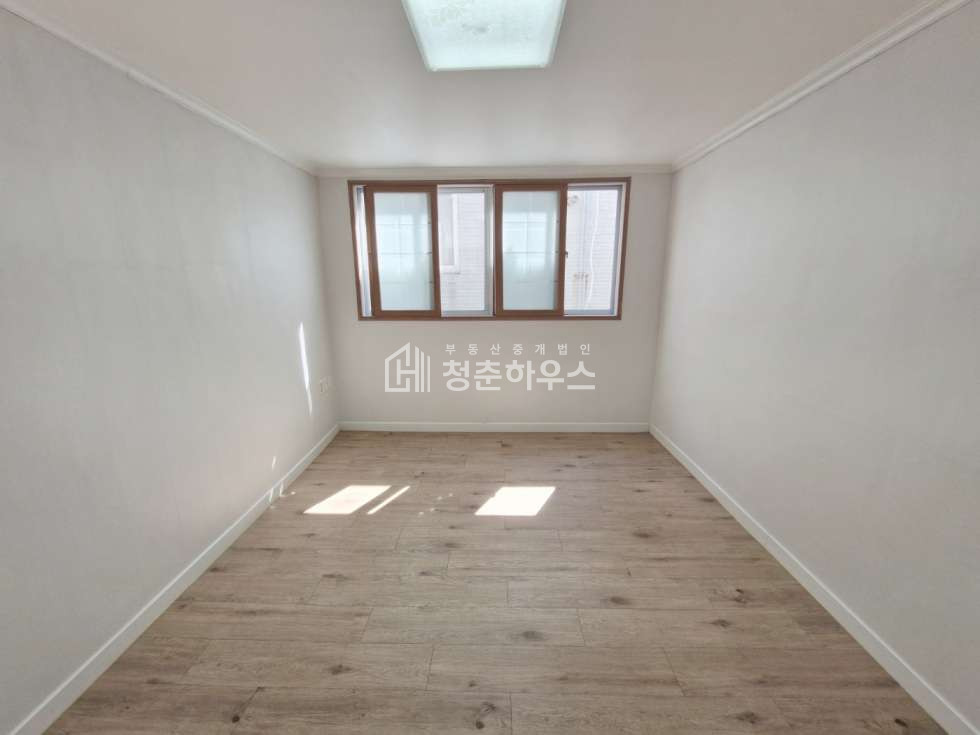 대구 달서구 진천동 777 1동 진천역 도보가능 바로 입주가능 넓은 쓰리룸(방2개) 월세 매물번호 11540 사진 2