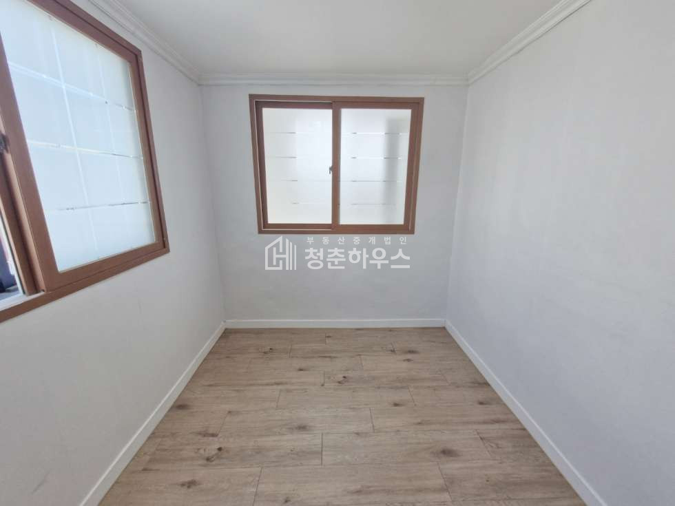 대구 달서구 진천동 777 1동 진천역 도보가능 바로 입주가능 넓은 쓰리룸(방2개) 월세 매물번호 11540 사진 3