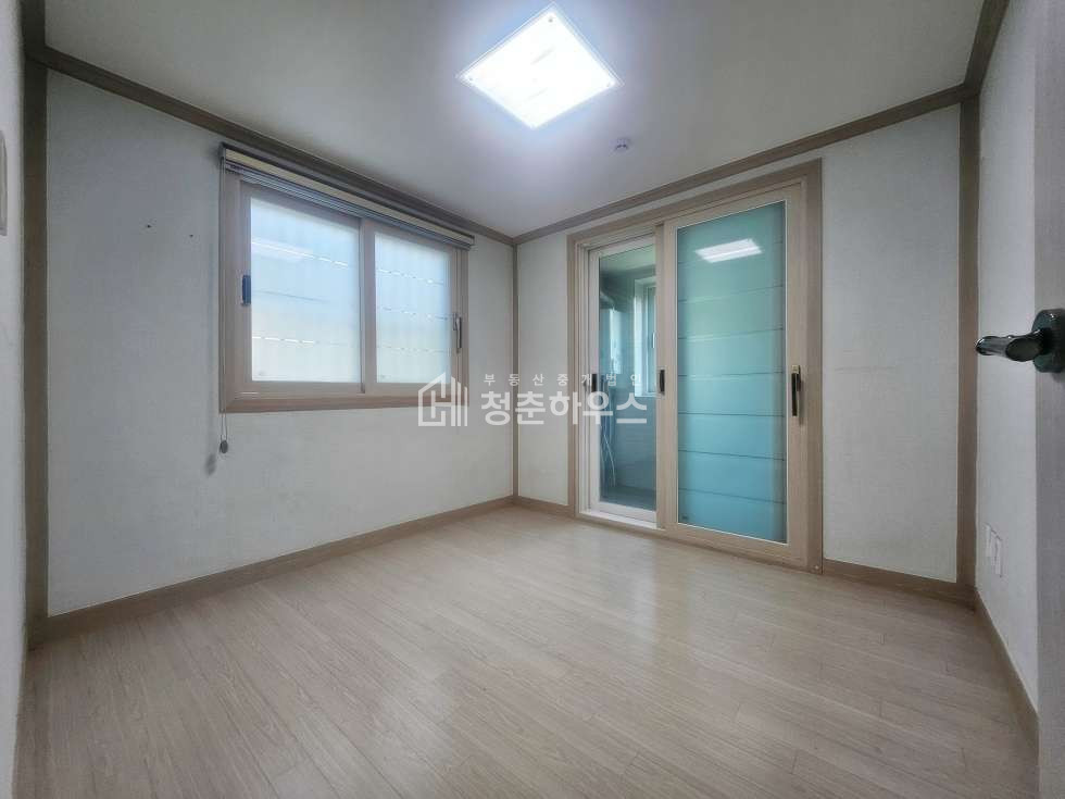 대구 달성군 현풍읍 중리 457-1 주건축물제1동 주인세대. 즉시입주. 남향. 아파트식구조. 깨끗한내부. 초등학교인근. 월세 매물번호 12019 사진 5