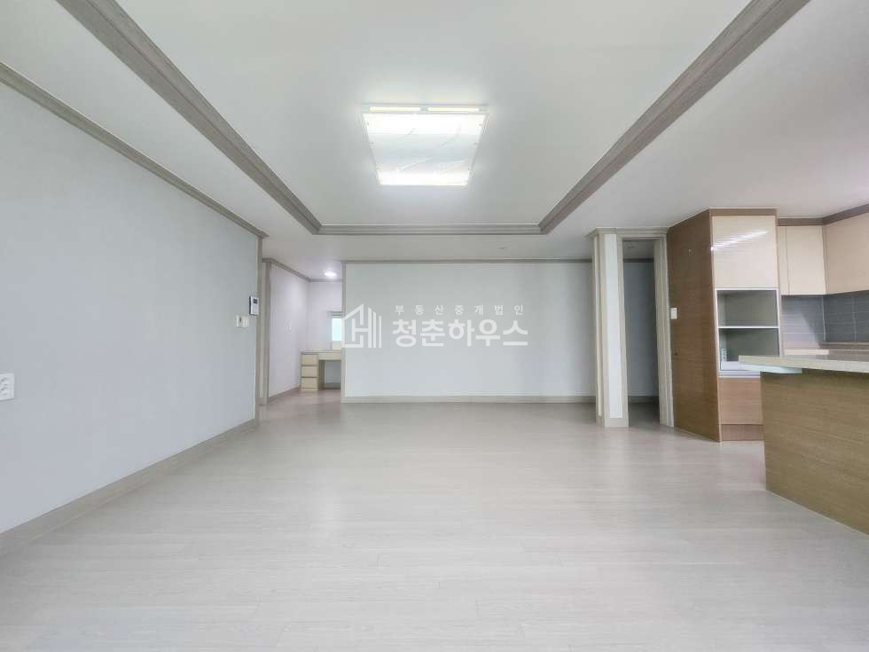대구 달성군 현풍읍 중리 457-1 주건축물제1동 주인세대. 즉시입주. 남향. 아파트식구조. 깨끗한내부. 초등학교인근. 월세 매물번호 12019 사진 13