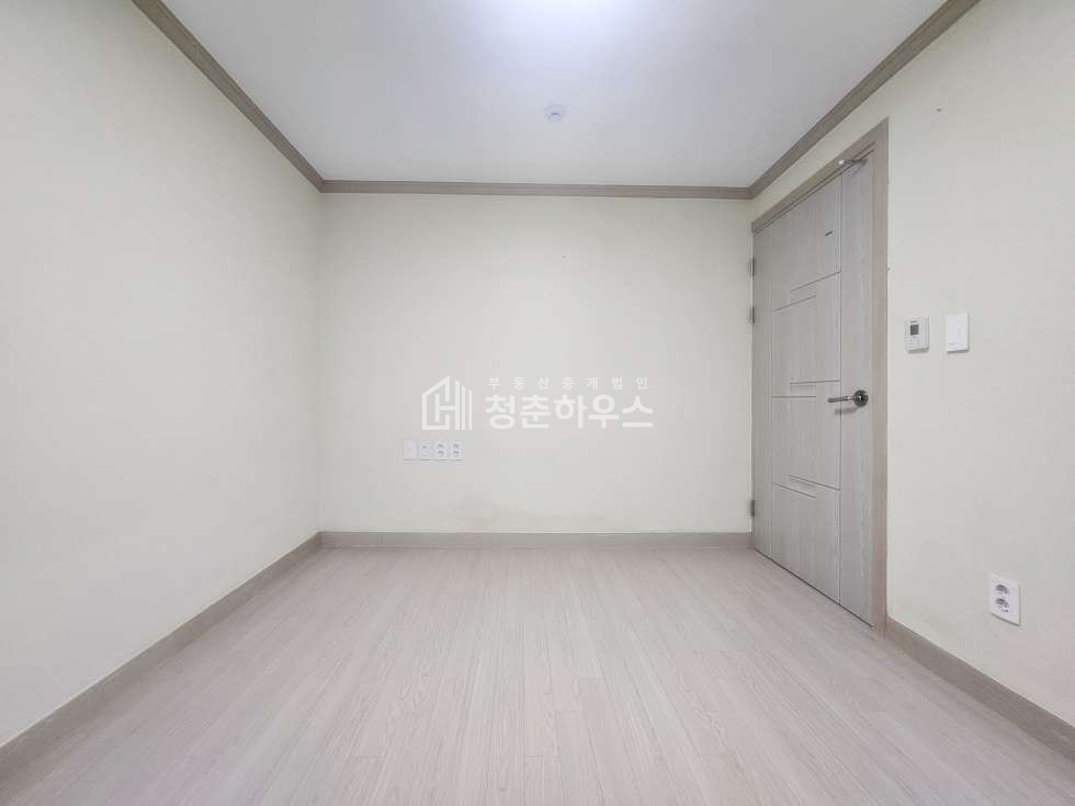 대구 달성군 현풍읍 중리 457-1 주건축물제1동 주인세대. 즉시입주. 남향. 아파트식구조. 깨끗한내부. 초등학교인근. 월세 매물번호 12019 사진 30